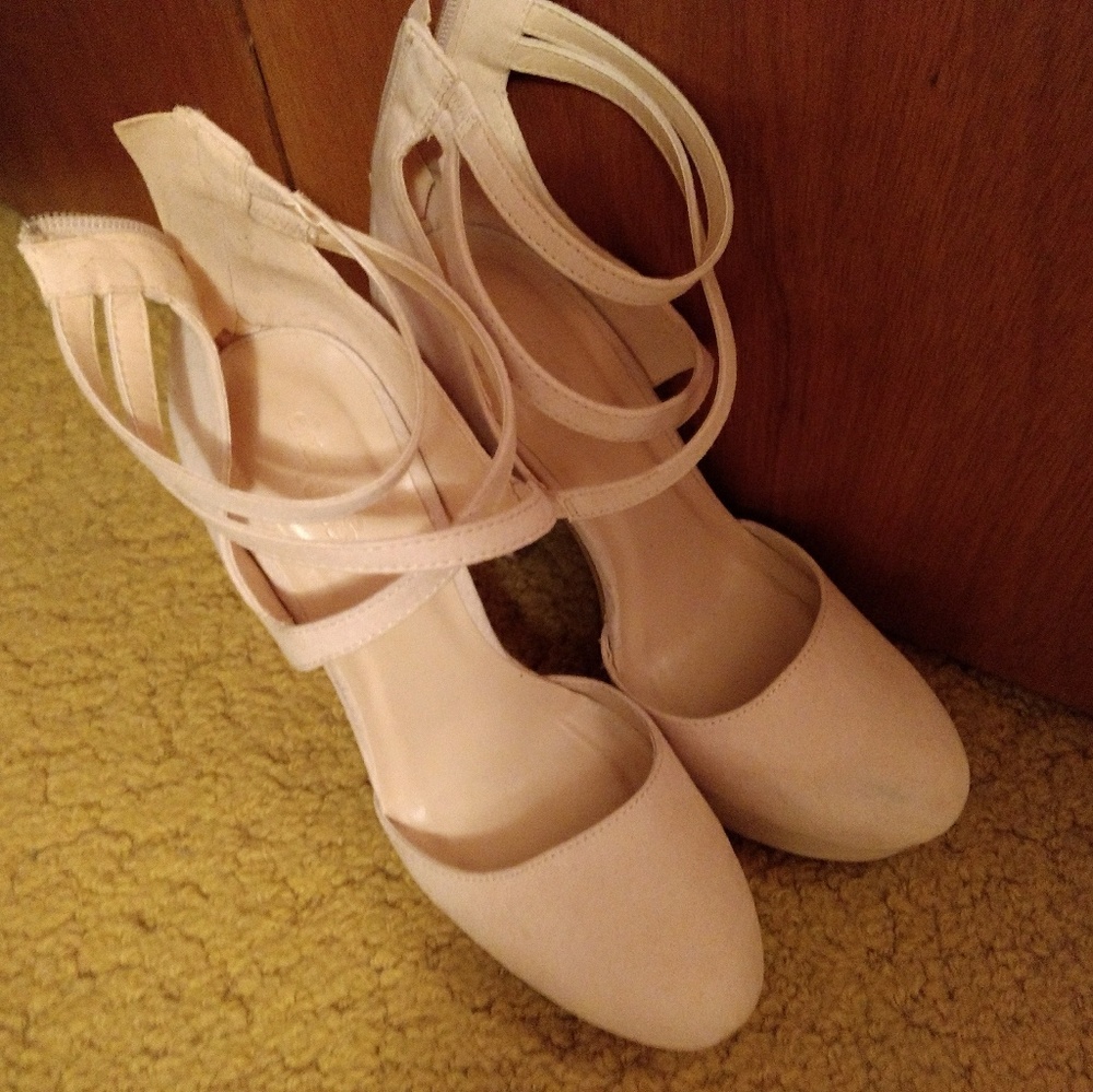 Charlotte Russe Pale Pink 6 Inch Heels